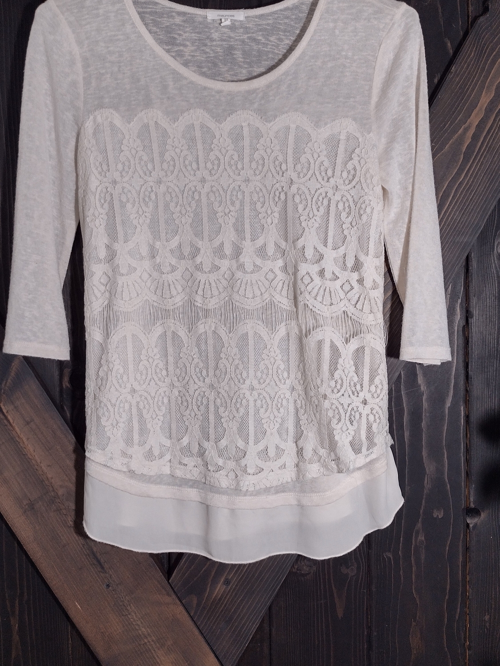 Women’s Lace Overlay White Top -Size Medium